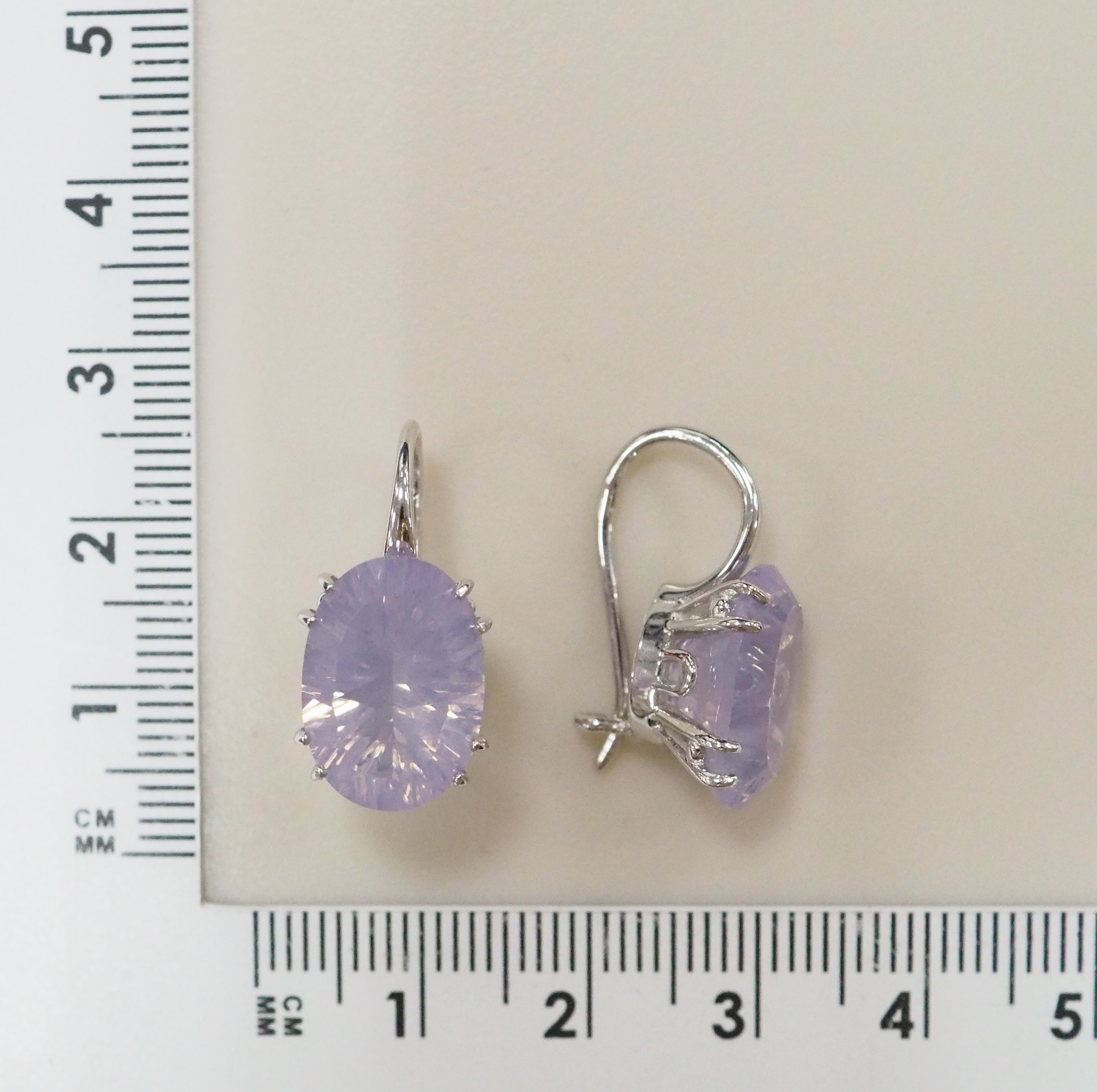 Серебряные серьги с аметистами